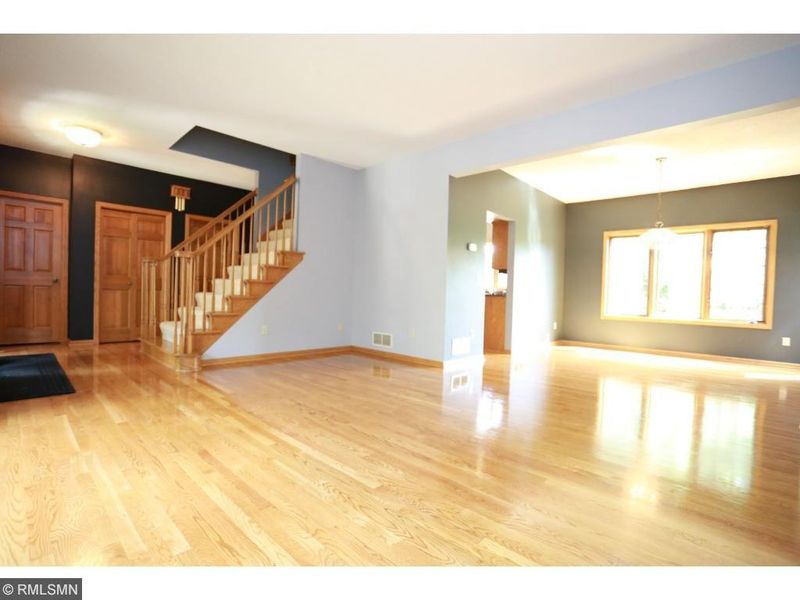 15905 Elodie Ln, Minnetonka, MN 55345