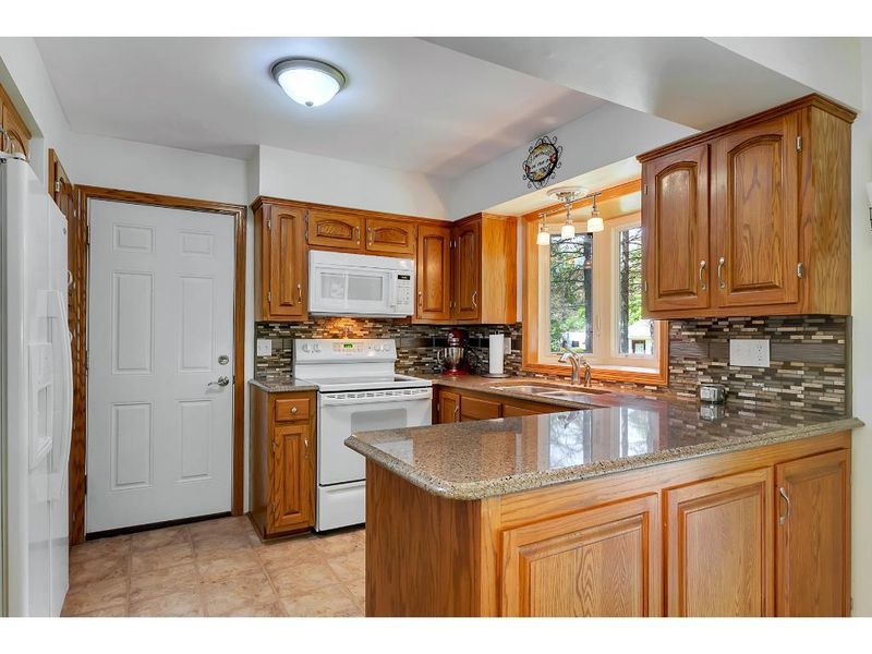 217 8th Ave S, Sauk Rapids, MN 56379