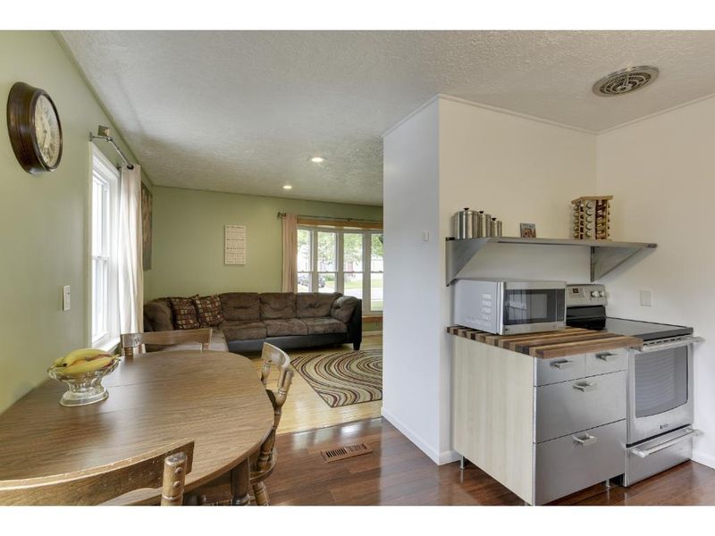 4232 Welcome Ave N, Robbinsdale, MN 55422