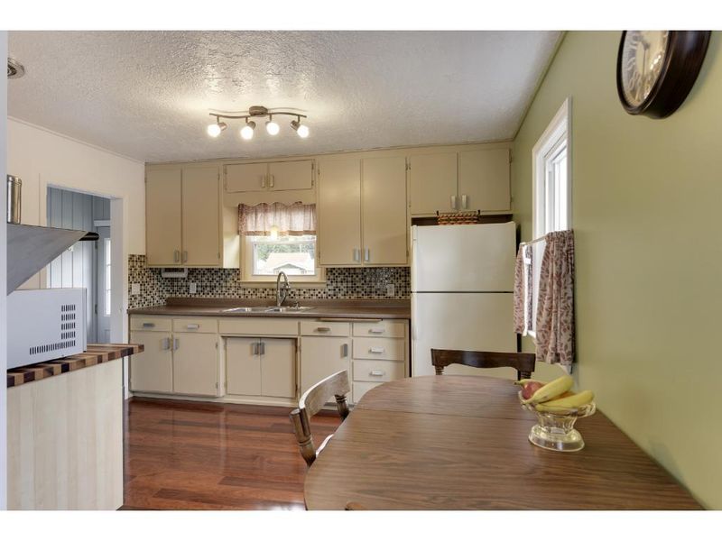 4232 Welcome Ave N, Robbinsdale, MN 55422