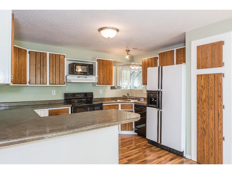 13125 295th St, Lindstrom, MN 55045