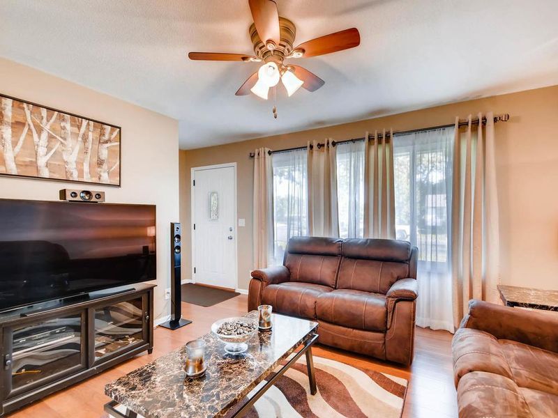 15 63 1/2 Way Ne, Fridley, MN 55432