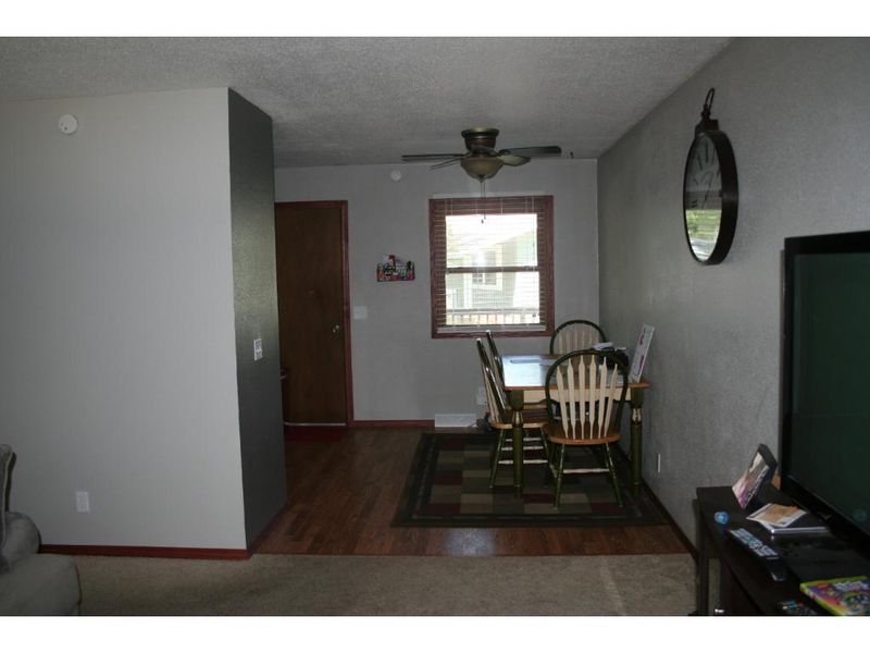 1060 18th St SW, Owatonna, MN 55060