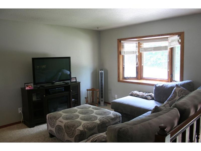 1060 18th St SW, Owatonna, MN 55060