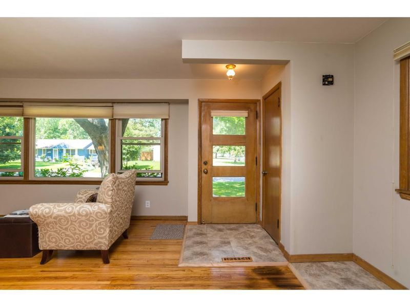 2401 Xylon Ave S, Saint Louis Park, MN 55426