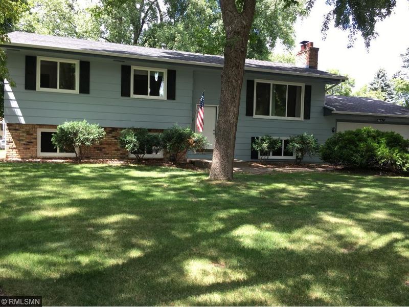 3065 Gettysburg Ave N, New Hope, MN 55427