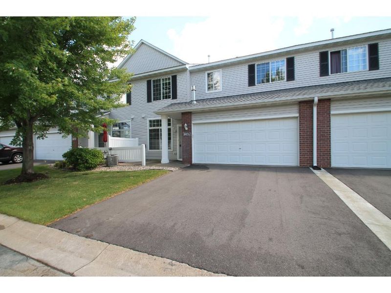 18074 96th Ave N, Maple Grove, MN 55311