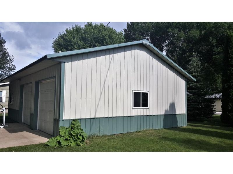 37327 657th Ave, Watkins, MN 55389