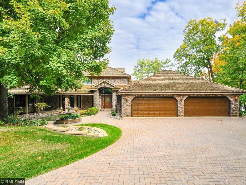 6460 Bayview Pl, Excelsior, MN 55331