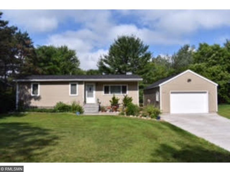 219 Richard Ln SE, Isanti, MN 55040