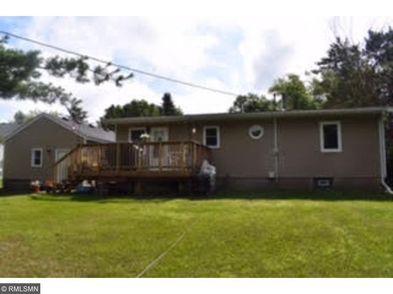 219 Richard Ln SE, Isanti, MN 55040