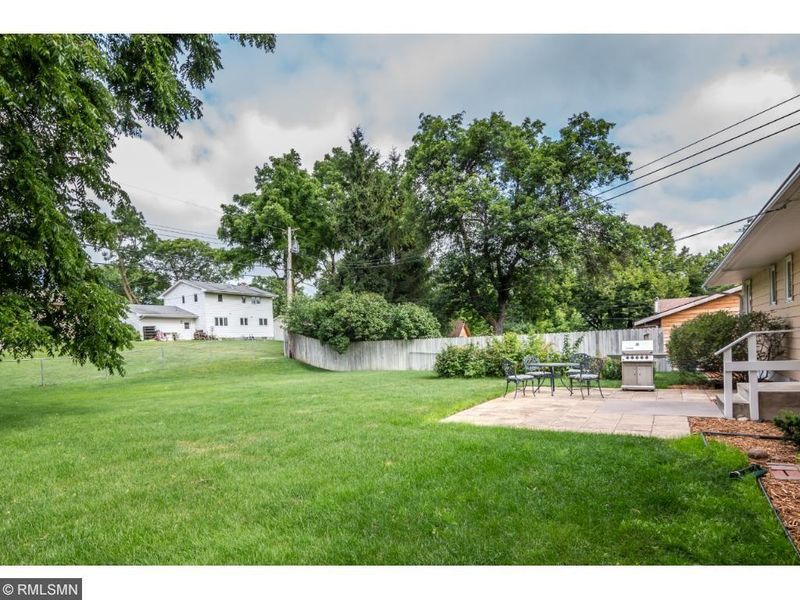 164 15th Ave NW, New Brighton, MN 55112
