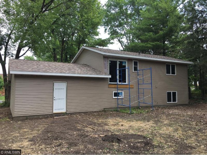 1770 Kyllo Ln, Eagan, MN 55122