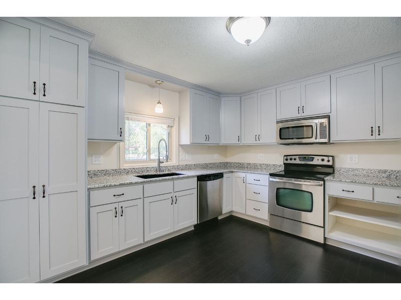 18086 Macon St NW, Elk River, MN 55330