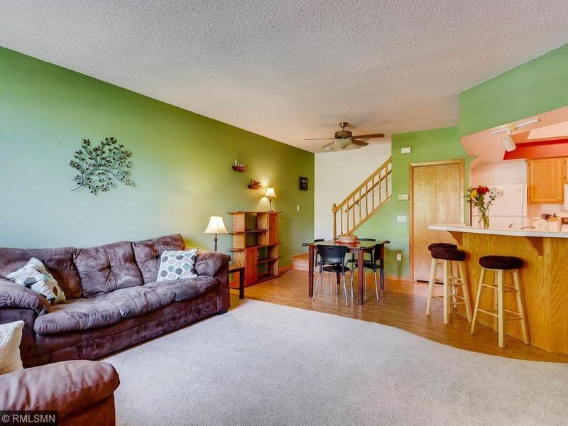 1890 Sapphire Point #126, Eagan, MN 55122