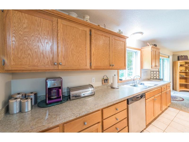 8835 Walnut Pl, Rockford, MN 55373