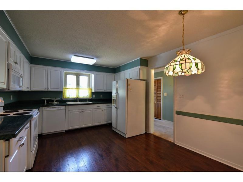 703 N 3rd St, Brainerd, MN 56401