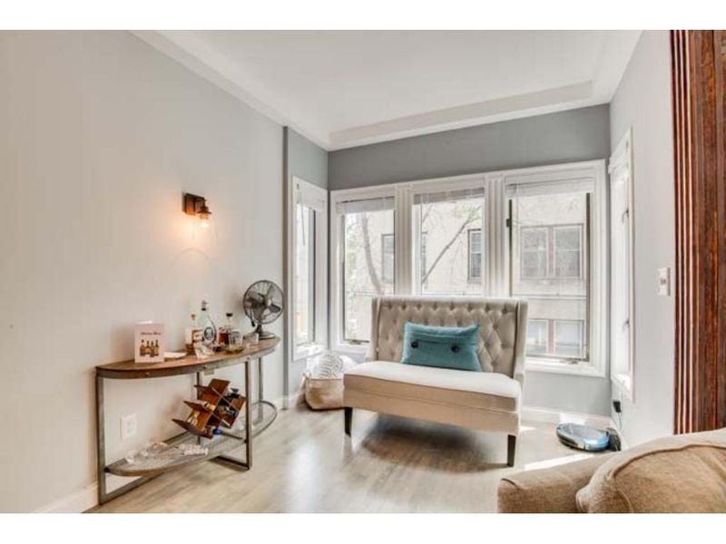 824 Summit Ave, Minneapolis, MN 55403