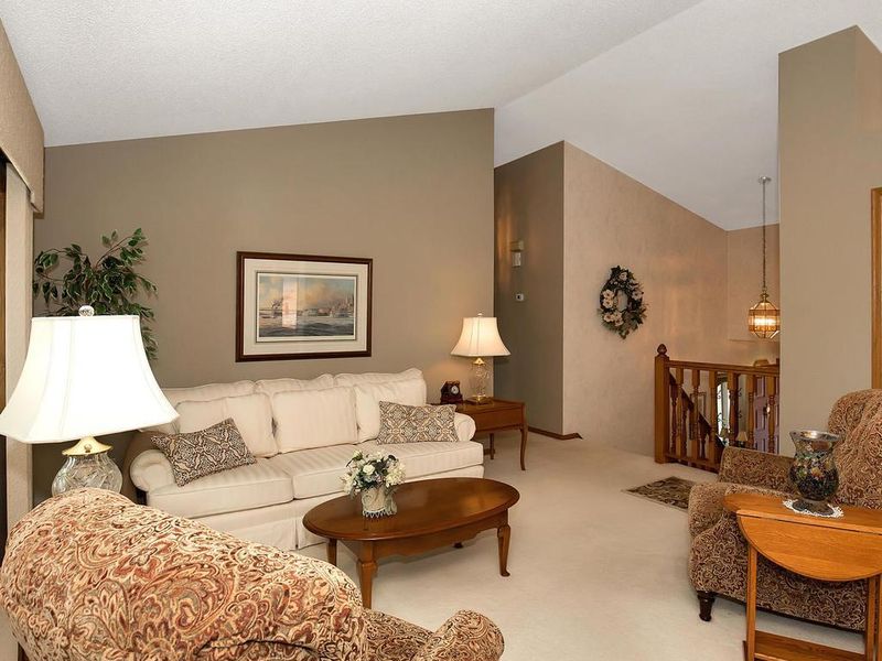 1209 Keller Ln, Burnsville, MN 55306