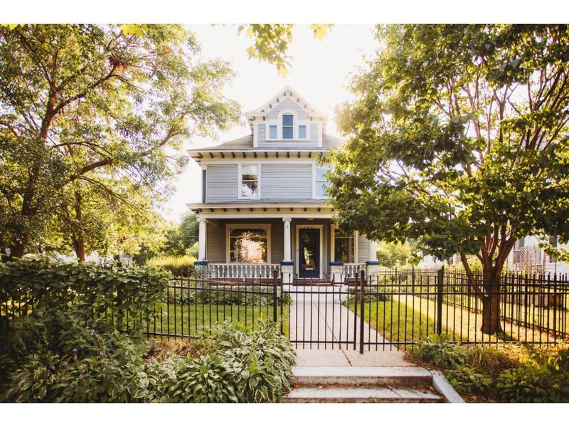 4601 Camden Ave N, Minneapolis, MN 55412
