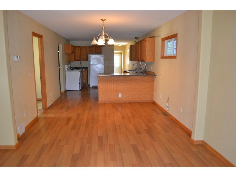 218 1st St, Nashwauk, MN 55769