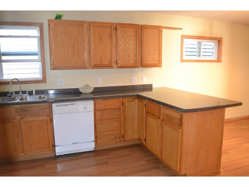 218 1st St, Nashwauk, MN 55769