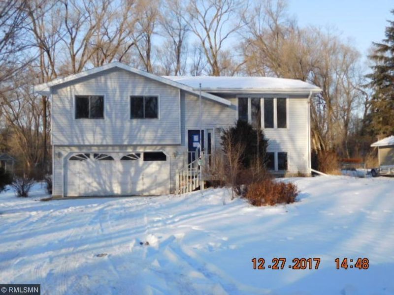 16442 2nd St N, Lakeland, MN 55043