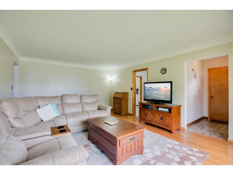 14550 240th St E, Hastings, MN 55033