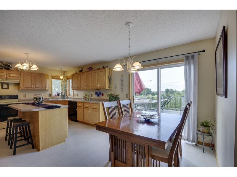 20696 Bluebill Ave, Rogers, MN 55374