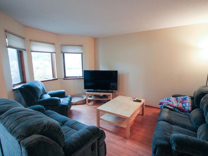 350 E 36th St, Minneapolis, MN 55408