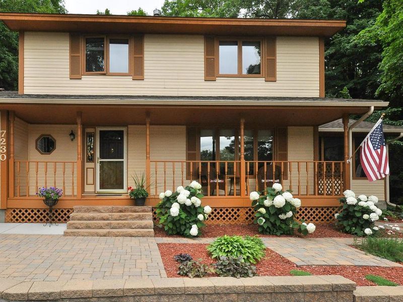 7230 Polaris Ln, Maple Grove, MN 55311