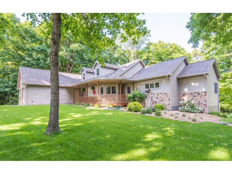 6490 207th St, Silver Lake, MN 55381
