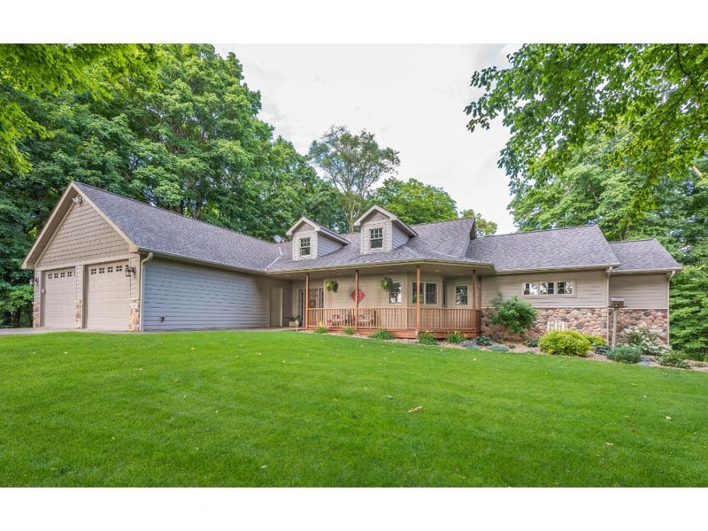 6490 207th St, Silver Lake, MN 55381