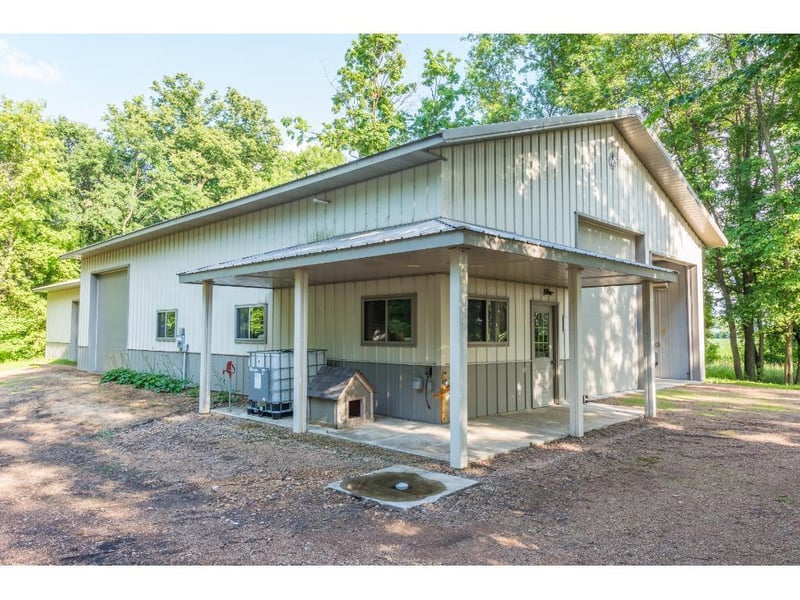6490 207th St, Silver Lake, MN 55381