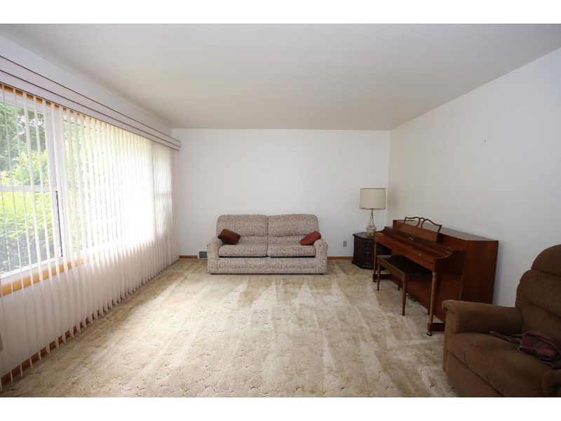 2312 Hayden Ave, Altoona, WI 54720