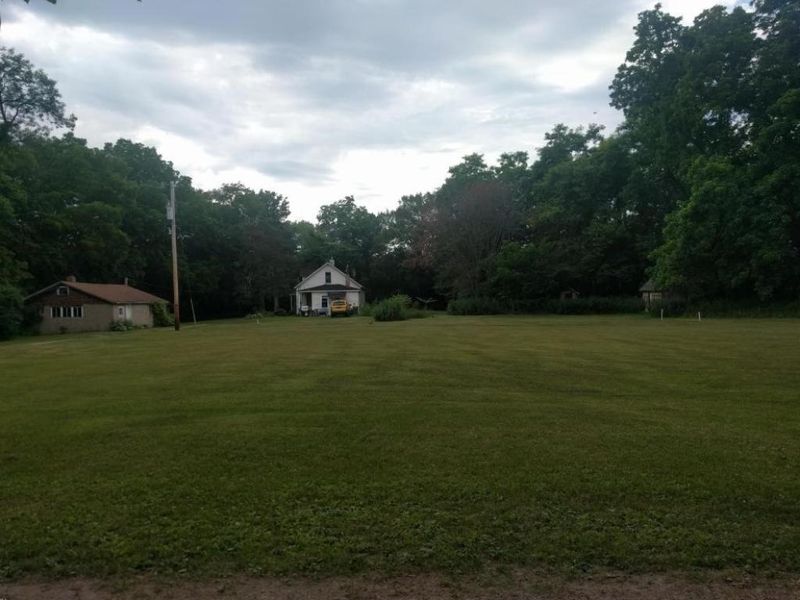 29795 Lakeview Ave, Red Wing, MN 55066