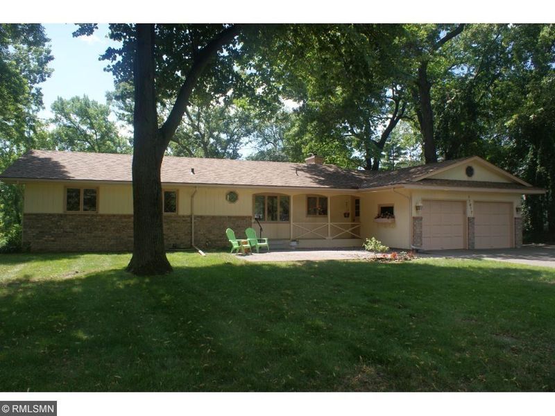 17817 Covington Rd, Minnetonka, MN 55345