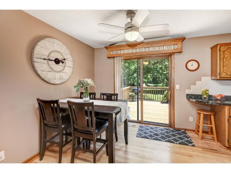 5224 Lannon Ave NE, Albertville, MN 55301