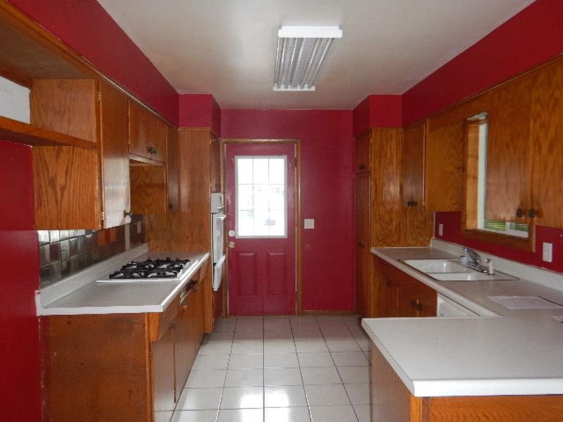6407 46th Pl N, Crystal, MN 55428