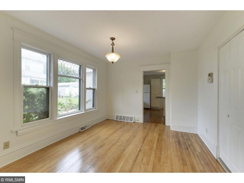 3012 E 25th St, Minneapolis, MN 55406