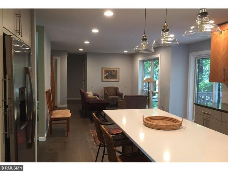 6848 Stonewood Ct, Eden Prairie, MN 55346