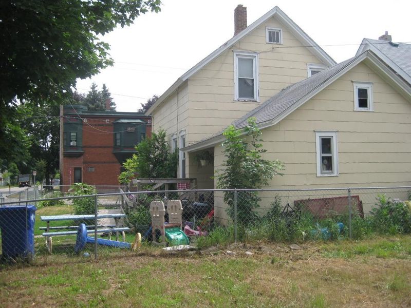 505 Forest St, Saint Paul, MN 55106