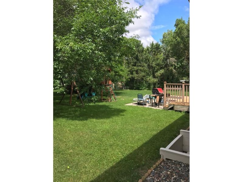 1510-1512 Pennsylvania Ave N, Champlin, MN 55316