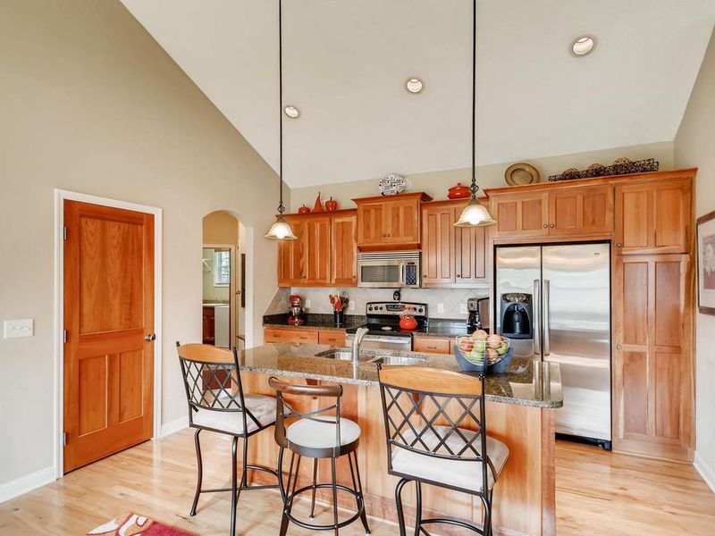 14020 Eagle St NW, Andover, MN 55304