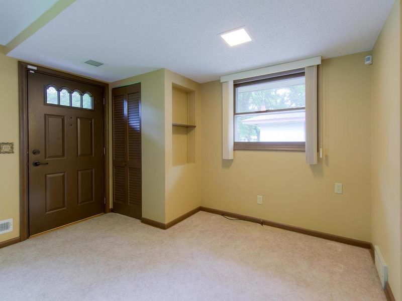 5424 Unity Ave N, Crystal, MN 55429