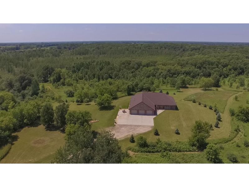 30912 Rendova St NE, Cambridge, MN 55008