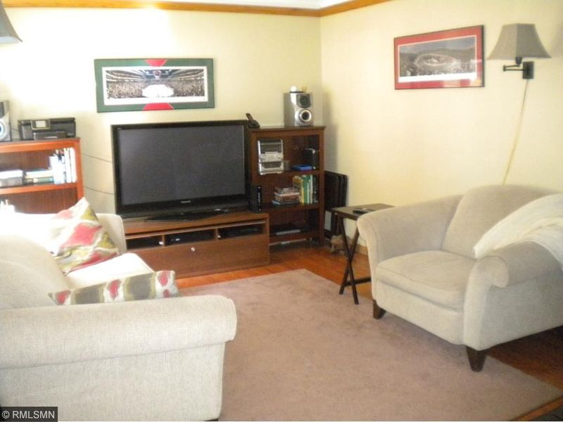 1114 Marshall Ave, Saint Paul Park, MN 55071