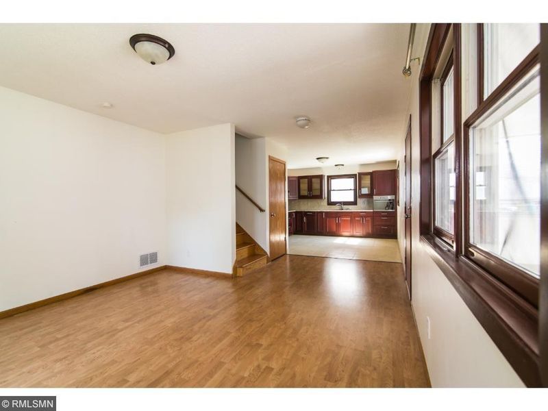 1805 15th Ave S, Minneapolis, MN 55404