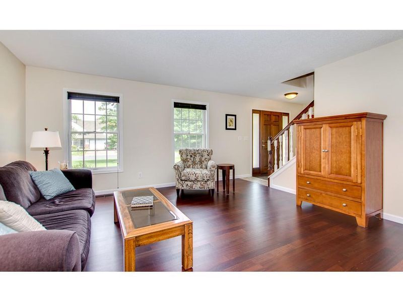 11227 12th St N, Lake Elmo, MN 55042