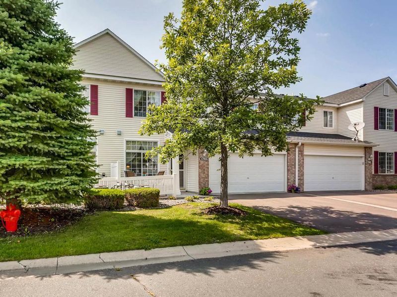 17925 96th Ave N, Maple Grove, MN 55311